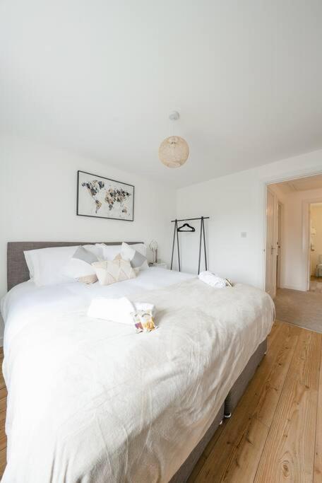Stylish 2-Bed Home - For Company Contractor And Leisure Stays - Nec, Airport, Hs2, Contractors, Resort World Birmingam Exterior foto